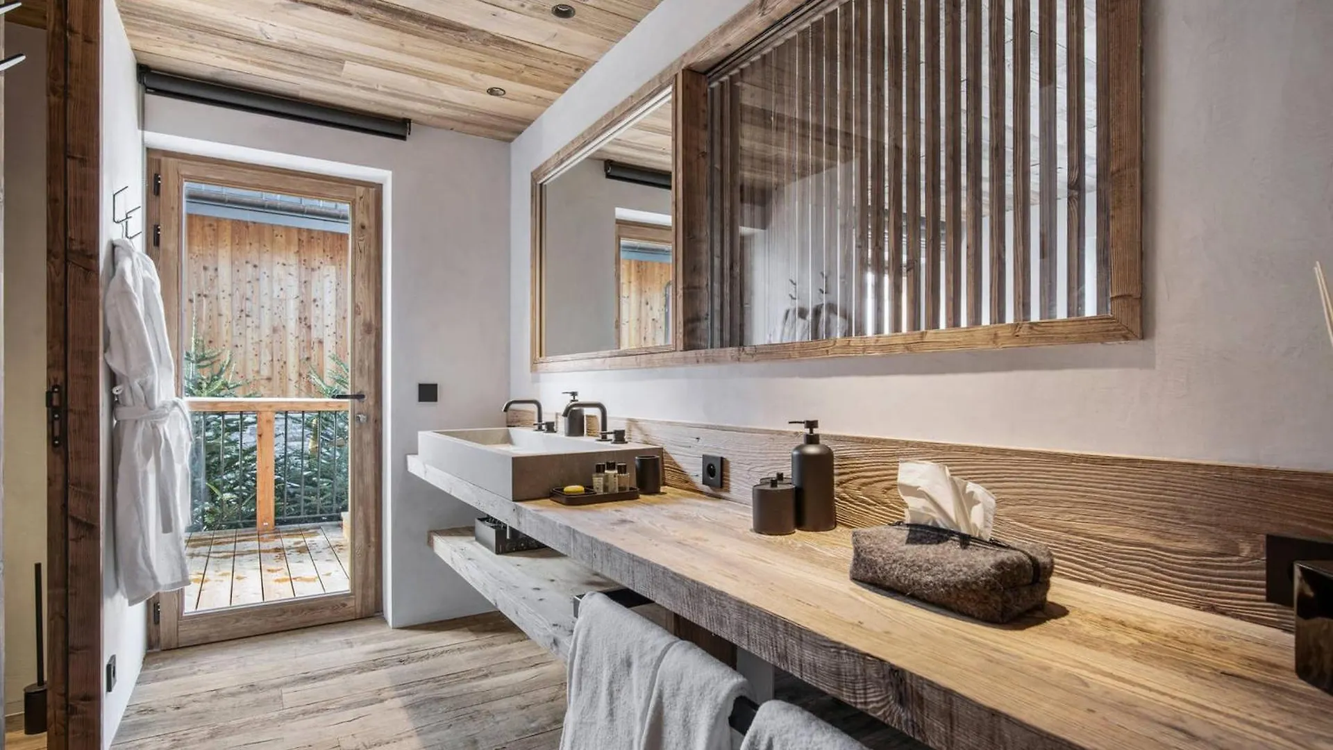 Chalet Spacieux Avec Bain Nordique, Hammam Et Vue Proche Des Pistes - Fr-1-570-66 Saint-Martin-de-Belleville