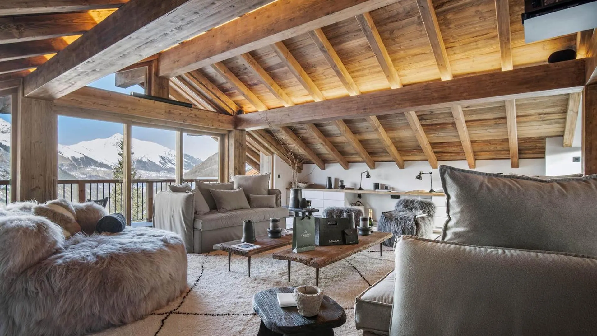 Chalet Spacieux Avec Bain Nordique, Hammam Et Vue Proche Des Pistes - Fr-1-570-66 Saint-Martin-de-Belleville